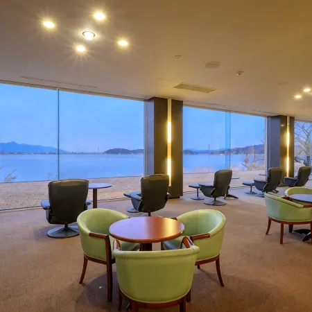 Lakeside Hot Spring Hotel Kunibiki
