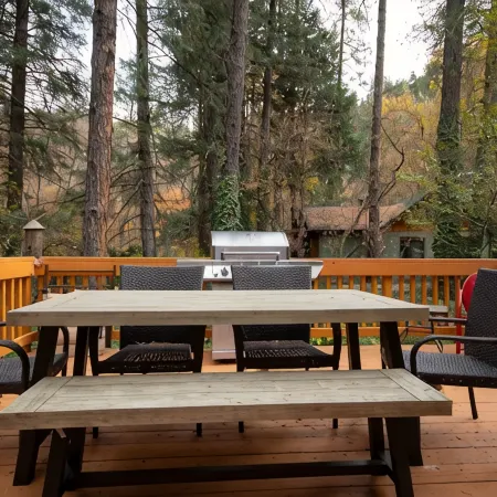 The Apple Cabin in Sedona Scenic Oak Creek Canyon