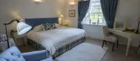 Bridgend Hotel - موقف سيارات