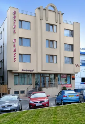Hotel Class - 3-Star