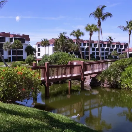 Pointe Santo Newly Renovated Gulf View Ground Floor 2BR Condo