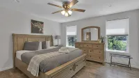 Luxurious Chalet in Blakeslee: Game Room, Hot Tub, Lake Access, Fire pit - Alppimaja