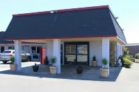 Westward Inn - parking