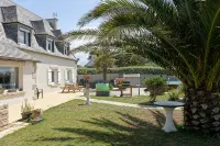 VILLA Sea view, Swimming pool, 50 m from the beach -  case vacanza in affitto