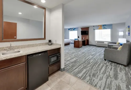 Hampton Inn & Suites Dallas-Arlington-South - 2-Star