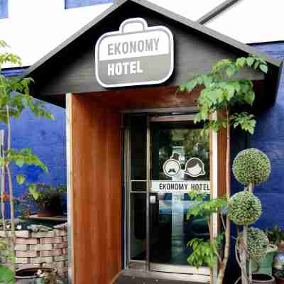 이코노미 호텔 Hotel Exterior