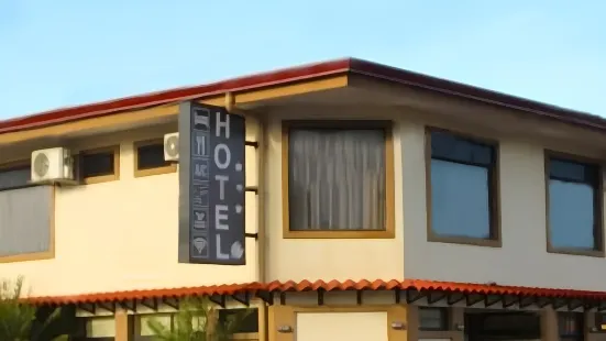 瓜達盧佩酒店