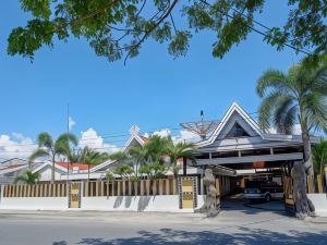 Alam Raya Hotel