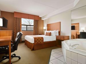 Travelodge by Wyndham Windsor