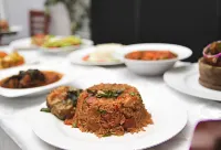 144 スイーツ ラグジュアリー ホテル - 朝食