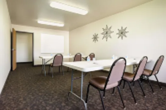 Travelodge by Wyndham Bill WY Thunder Basin Ntl Grassland