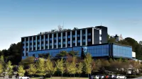 Chuncheon Bears Hotel Hotels near Chuncheon-si
