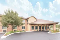 Baymont by Wyndham Muskegon Hotels in Muskegon