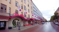 Home Hotel Drott Hotels near Lasse Jönsson ServiceCenter AB