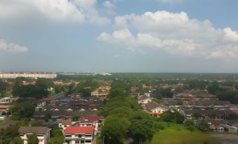 Crystal Crown Hotel Harbour View, Port Klang