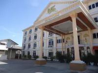 Phadaeng Hotel Отели в г. 