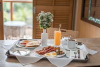 Henann Crystal Sands Resort - breakfast