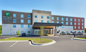Holiday Inn Express & Suites la Grange - Louisville Area NE