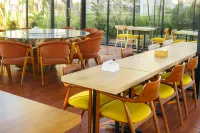 Riverside Homestay Hotels in Bondowoso