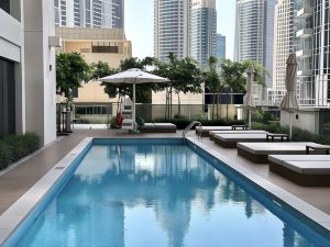 Luxbnb Dubai Opera Act-1 Boulevard Views