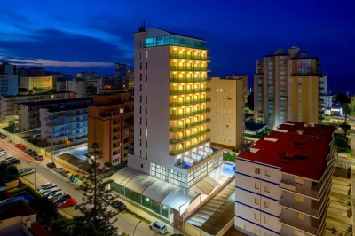 Hotel Don Pablo فنادق في Grau i Platja