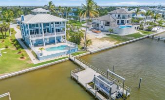 Sea Breeze Bay - 950 San Carlos Drive 4 Bedroom Home by RedAwning