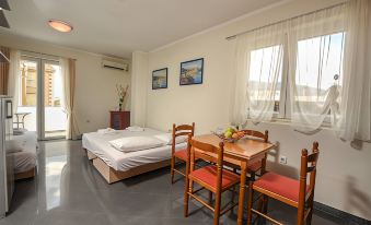 Sea Point Apart Hotel Tivat