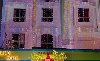 FabHotel Nand
