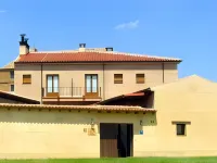 Hotel Rural Rincón de Doña Inés Museo Arte Sacro 주변 호텔