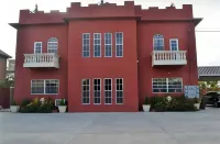 Montecristo Inn Hotel dekat Mount St. Benedict Abbey