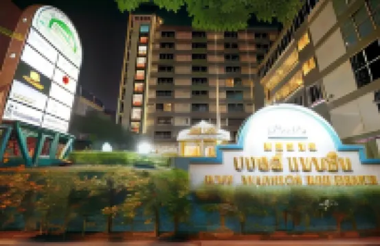 Boss Hotel Các khách sạn gần The Lofts Ekkamai