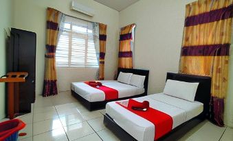 D' Anjung Inn