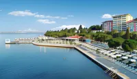 Hotel Riviera - Terme & Wellness Lifeclass Hotels in Portoroz