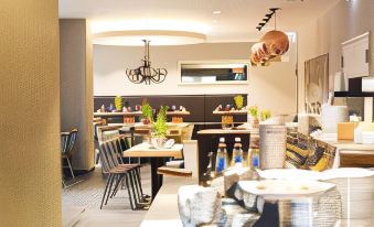 Weinhotel Kaisergarten - Housity