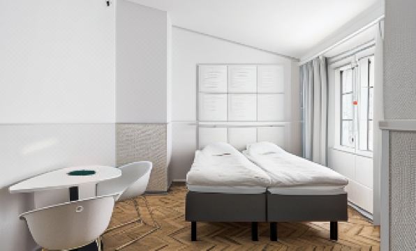 4. 오메나 호텔 투..