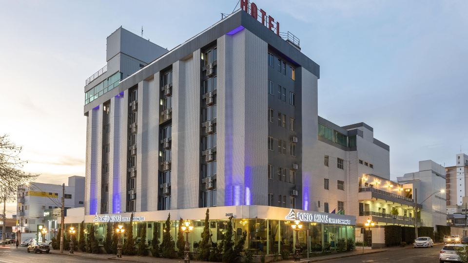 Porto Minas Hotel e Convenções