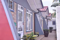 Tommy's Budget Rooms Hotels in Kinazi