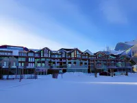 Sunset Resorts Canmore and Spa Hotels in Canmore