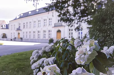 Château de Cocove Hotels near Paroisse Catholique de L＇Immaculee Conception