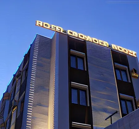 Hotel Crowded House