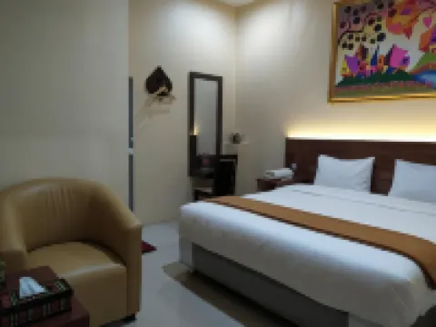 Hotel Grand Royal