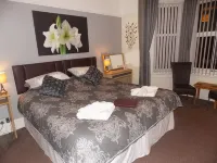 Easton Court Guest House