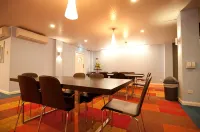 Kangaroo Inn Hotels in Perth