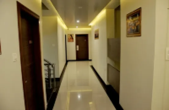Indrani Hotel