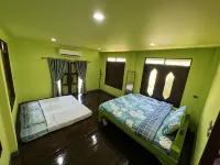 Sukhothai City Resort - Mountain view