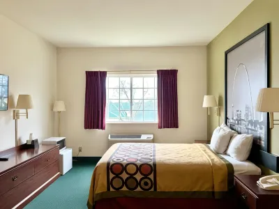Super 8 by Wyndham Platte City/KCI Airport North Hotels near Airworld Park