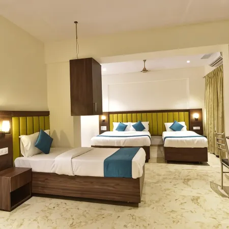 Hotel Candor Amigo Airoli Mind Space