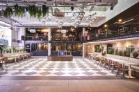 Jost Hôtel Lille Centre Hotels in Loos