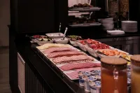 Urban Isle Hotel - breakfast