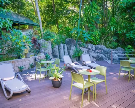 Pension Michel Villa Roche Bois โรงแรมในลาดิกิว